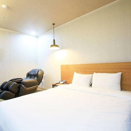 A7 Hotel Suwon Luaran gambar