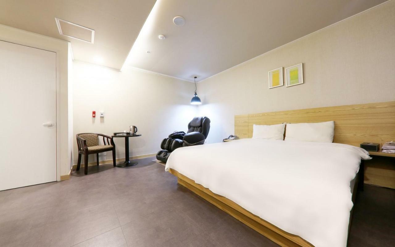 A7 Hotel Suwon Luaran gambar