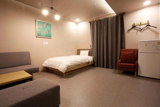 A7 Hotel Suwon Luaran gambar